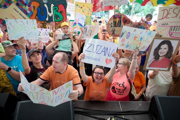 Benefičné podujatie Chyťme sa za ruky v Galante tento rok s príchuťou výnimočnosti